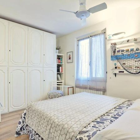 Bed and Breakfast Da U Gidela Сестри-Леванте Экстерьер фото
