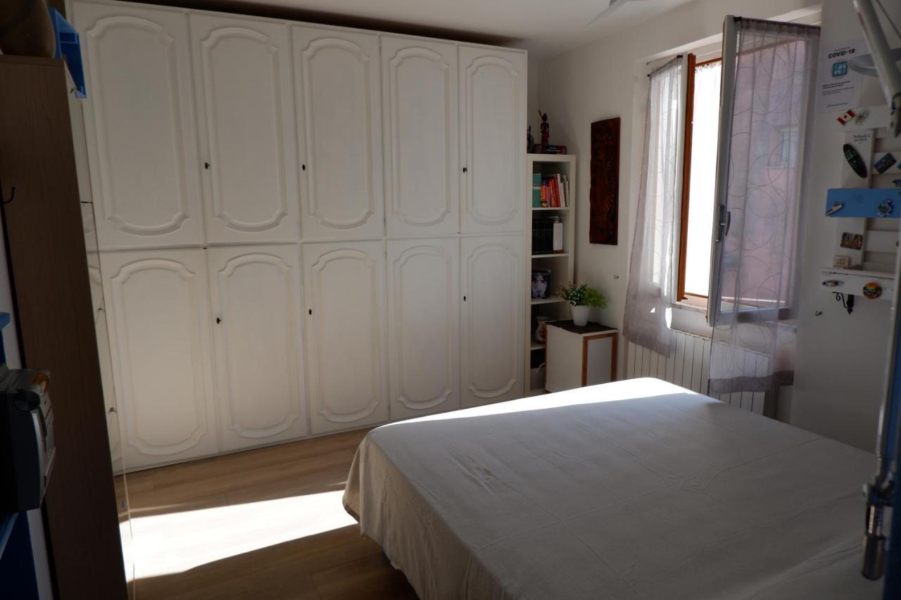 Bed and Breakfast Da U Gidela Сестри-Леванте Экстерьер фото