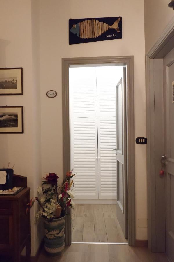 Bed and Breakfast Da U Gidela Сестри-Леванте Экстерьер фото